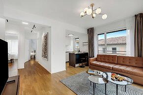 Novos Contrada Apartments