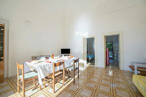 Cesarea & Marisole House With Sea View