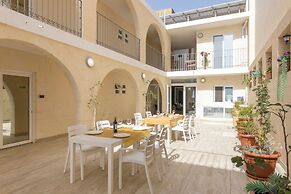 Ta'Battista B&B with pool Ix-Xwejni