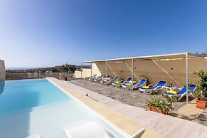 Ta'Battista B&B with pool Ix-Xwejni
