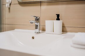 Red Vibe Studio Central 1