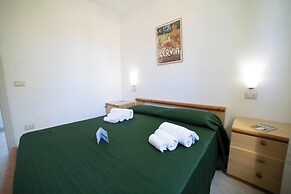 Le Onde Apartment 5 With Pool and Sea