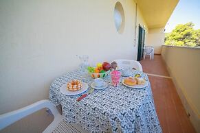 Le Onde Apartment 5 With Pool and Sea