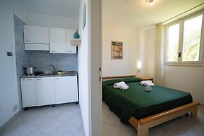 Le Onde Apartment 5 With Pool and Sea