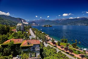 Luce Lake View on Stresa Hill