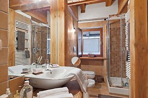 Gleise Lodge apartment