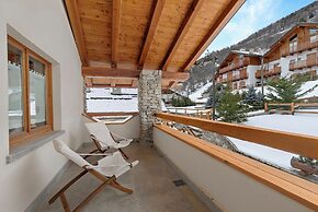 Gleise Lodge apartment