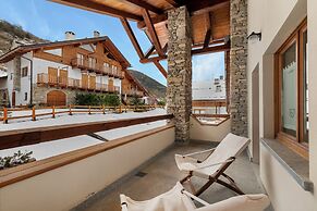 Gleise Lodge apartment