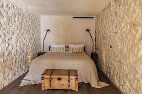 Amalen Suites Adults Only