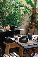 Amalen Suites Adults Only