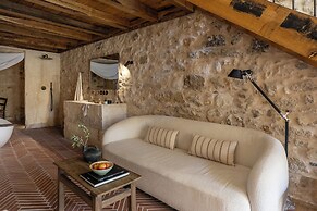 Amalen Suites Adults Only