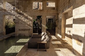 Amalen Suites Adults Only