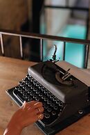 Amalen Suites Adults Only