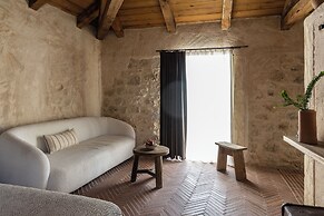 Amalen Suites Adults Only