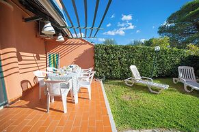 Villa 2 Sunset With Pool on Seashore