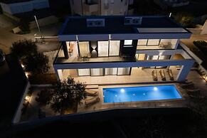 Villa Cataleya with private heated pool