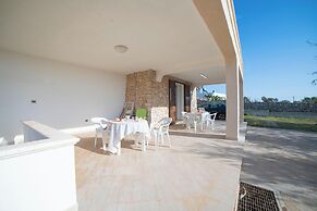 La Conchiglia di Torre Vado With Sea View