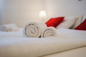 Red Vibe Studio Central 2