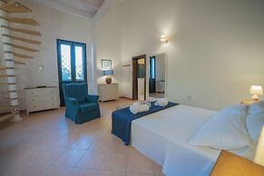 L'agrumeta Con Biolago Balneabile