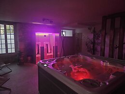 Elégance Périgourdine and SPA