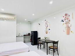 Hotel Duong Dong Town