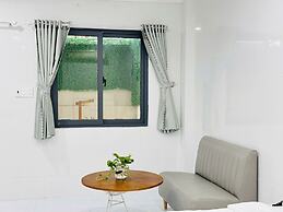 Hotel Duong Dong Town