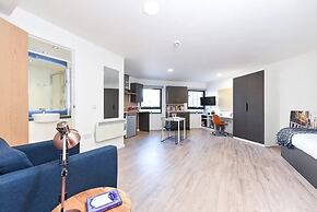 Student Only The Towpath