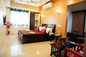 VJR Mahal and Vinayagam Residency