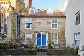 Host Stay Dalton House