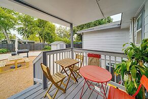 < 1 Mi to Frost Bank Center: Home w/ Deck + Grill!