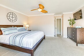 Sunny Retreat w/ Hot Tub in Fort Walton Beach!