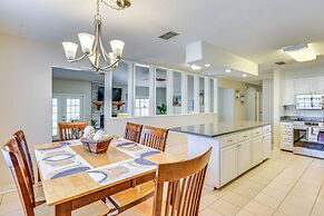 Sunny Retreat w/ Hot Tub in Fort Walton Beach!