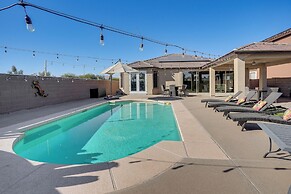 5 Mi to Surprise Stadium: Chic Arizona Home