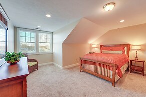 Marina, Pool & Balcony: Modern Spring Lake Condo