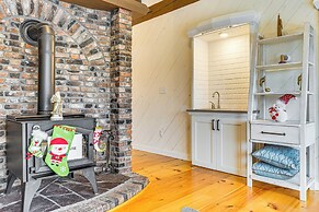 4 Mi to Bromley Mountain Ski Resort: Home w/ Views