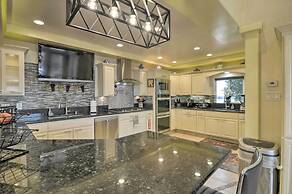 Chic Paradise Home w/ Terrace: 13 Mi to Wineries!