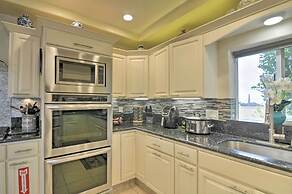 Chic Paradise Home w/ Terrace: 13 Mi to Wineries!