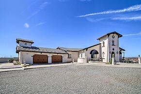 Chic Paradise Home w/ Terrace: 13 Mi to Wineries!