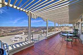 Chic Paradise Home w/ Terrace: 13 Mi to Wineries!