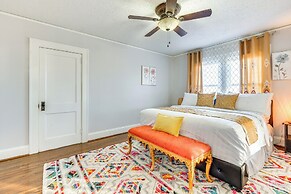 2 Mi to Village Park: Family & Pet-friendly Home