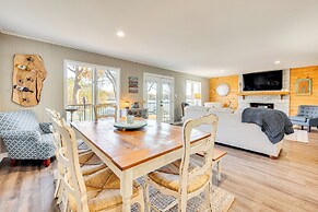 Private Boat Dock: Troutman Home on the Water!