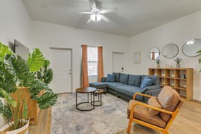 Walkable Downtown Labelle Apt w/ Private Balcony!