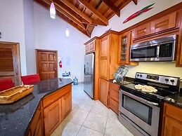 La Perla Azul Beach House