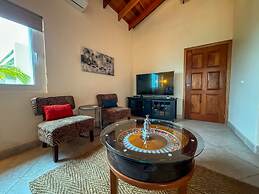 La Perla Azul Beach House