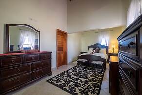 La Perla Azul Beach House