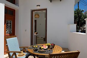 Naxos Boutique Suites