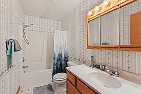 Wazeecha Lodge in Wisconsin Rapids