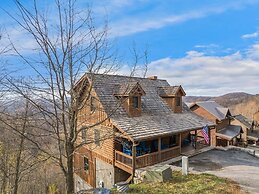 Blue Ridge Mountain Cabin With Stunning Views