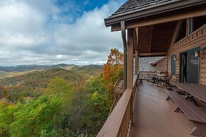Blue Ridge Mountain Cabin With Stunning Views