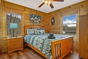 Blue Ridge Mountain Cabin With Stunning Views